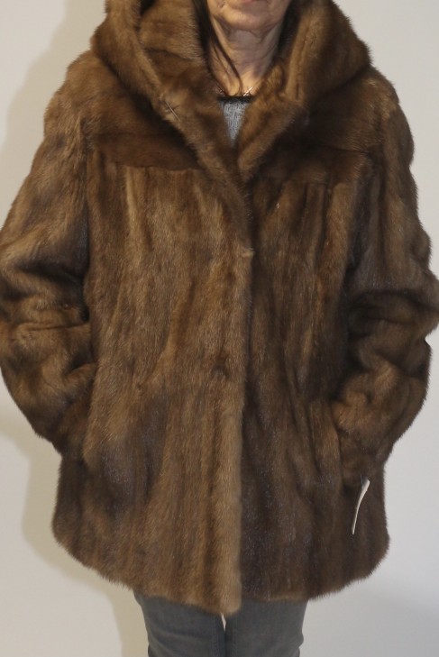 Fur jacket mink beige with hood