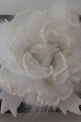 Fur brooch white rose to infect luxury fur fashion