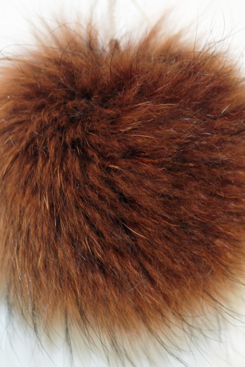 Fur fur bobble bobble bobble fox Finnraccoon - Rust Brown