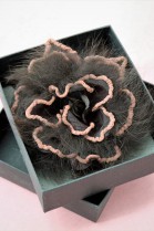 Fur brooch brown rose to infect luxury fur fashion