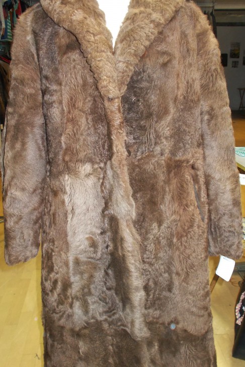 Fur coat lamb brown for handicrafts