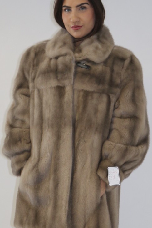 Fur jacket mink beige gray left out