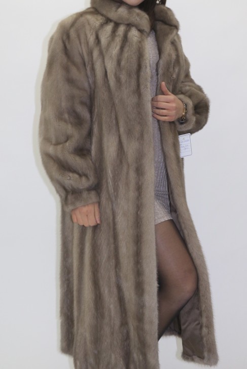 Fur coat mink silver blue gray-beige