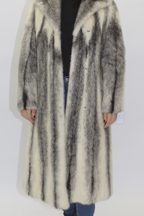 Fur - fur coat mink Kohinoor