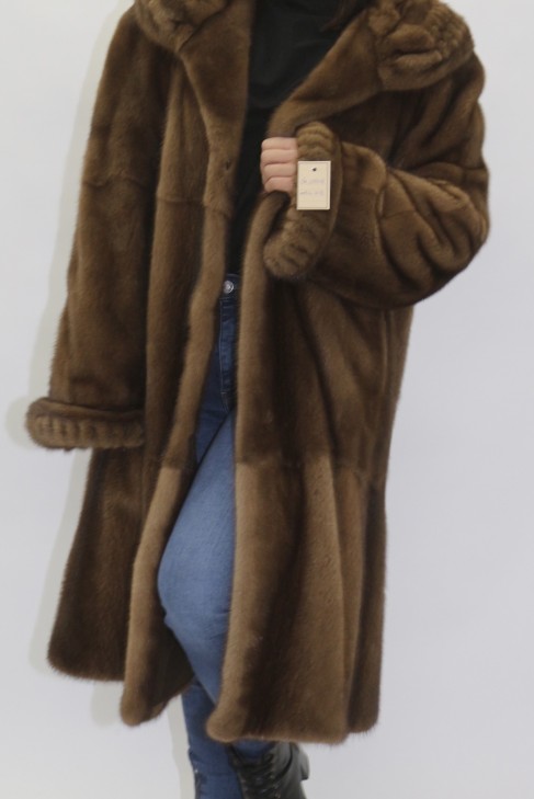 Fur coat swinger mink beige